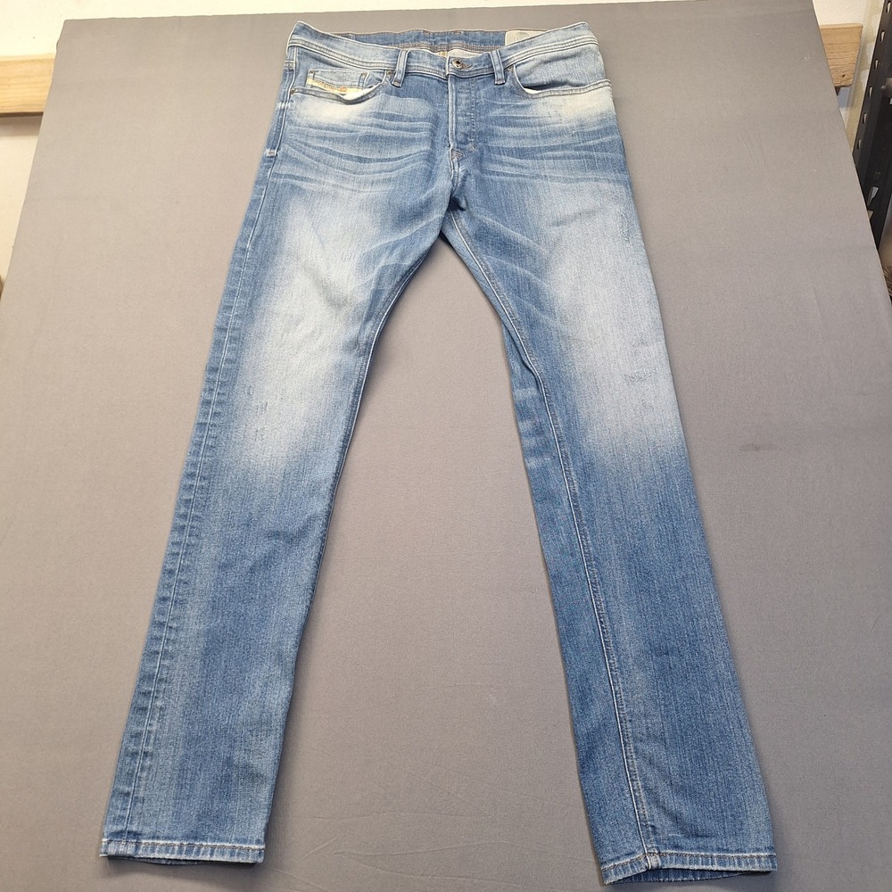 Diesel Tepphar Slim-Carrot Light Wash Distressed Stretch Jeans W31 L32